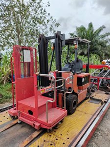 The Best Forklift Service Provider  in Tebrau!