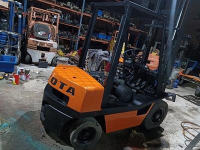 Rebuild Toyota Forklift 3FD25